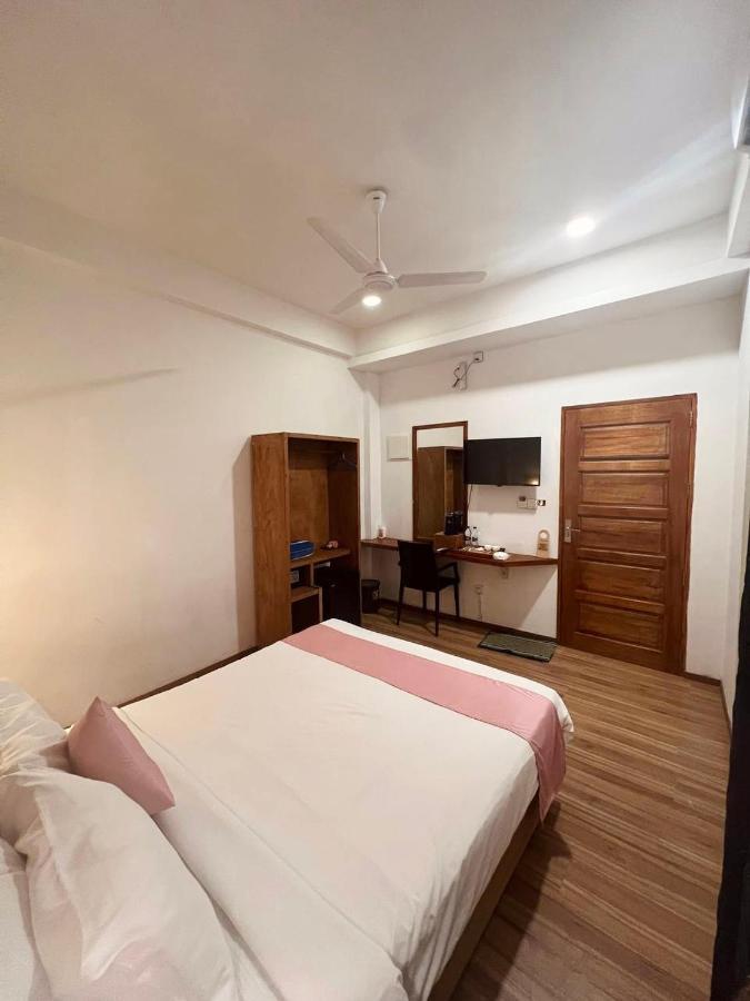 Hotel Pearlshine Retreat Maldives Gulhi Exterior foto